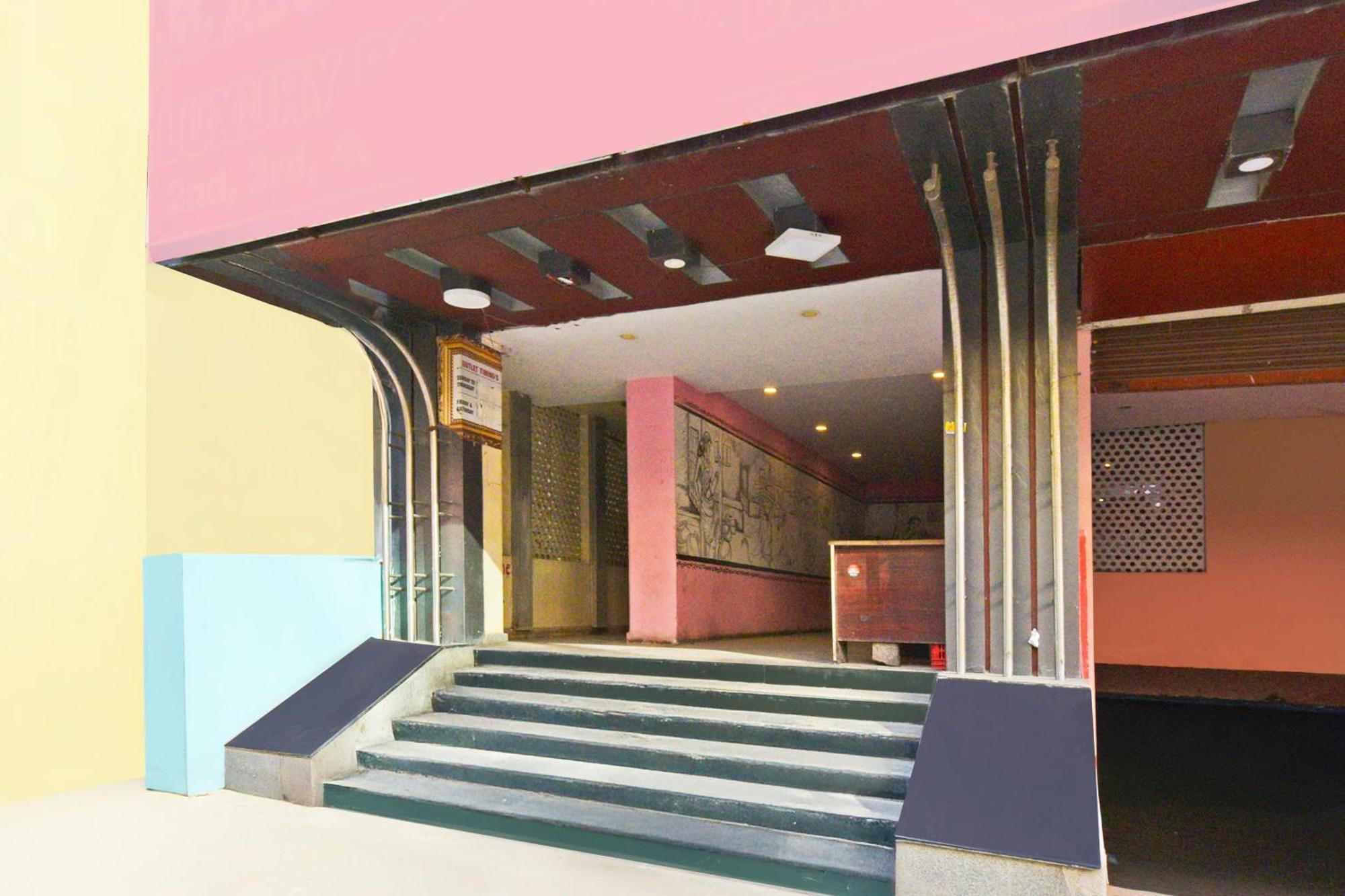 Super Townhouse Ameerpet Balkampet Road Hyderabad Luaran gambar