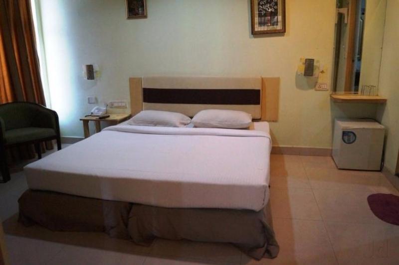 Super Townhouse Ameerpet Balkampet Road Hyderabad Luaran gambar